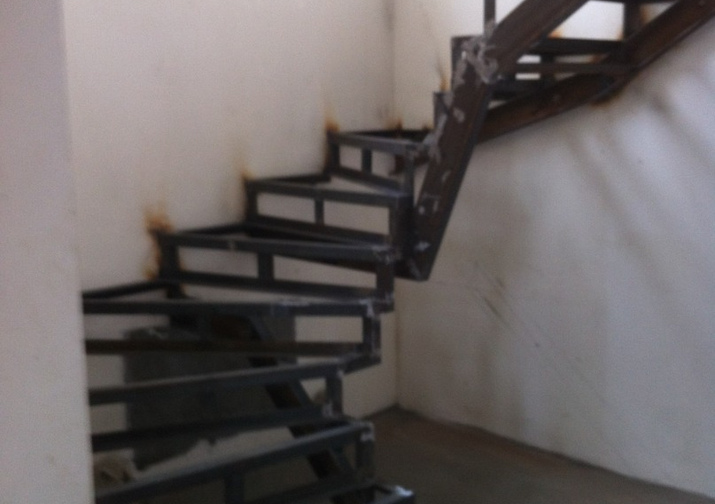 Лестницы из металла на заказ 